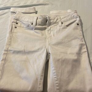 Liverpool jeans company white cami crop jeans. Size 0/25